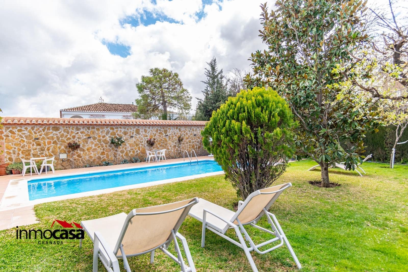 9 soveværelse Villa til salg i La Zubia med swimmingpool - € 799.000 (Ref: 8921285)