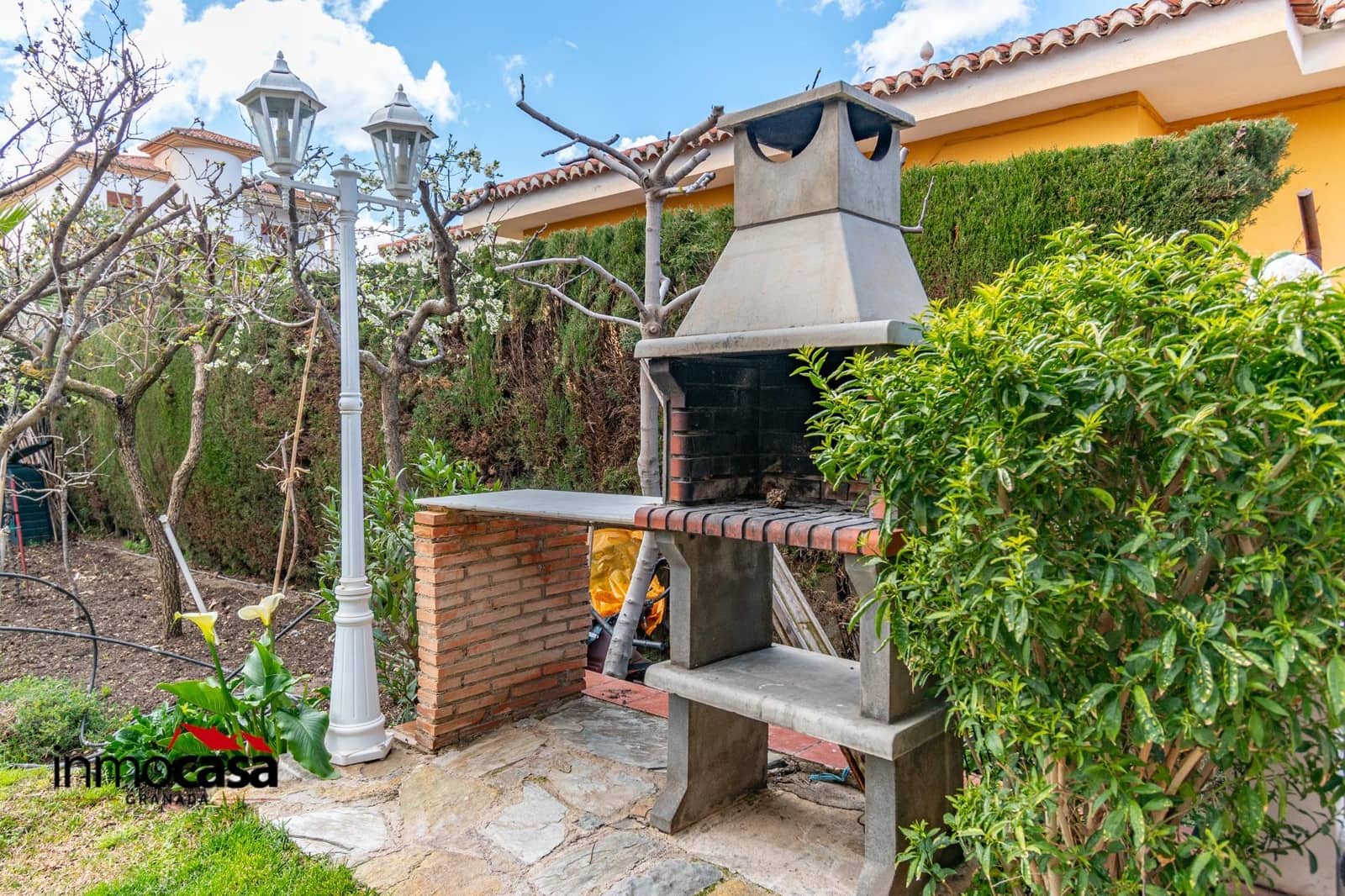 9 soveværelse Villa til salg i La Zubia med swimmingpool - € 799.000 (Ref: 8921285)