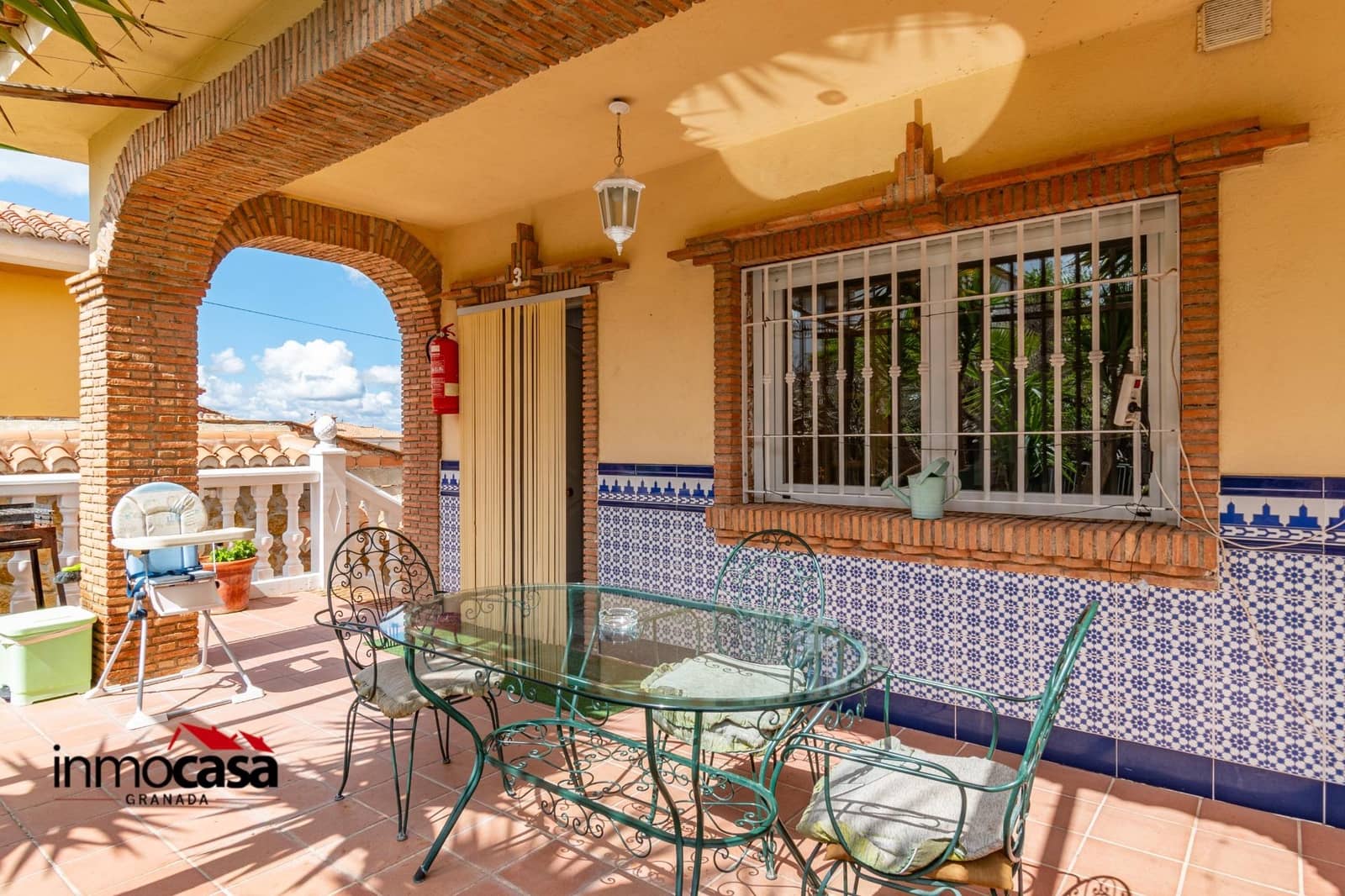 9 soveværelse Villa til salg i La Zubia med swimmingpool - € 799.000 (Ref: 8921285)