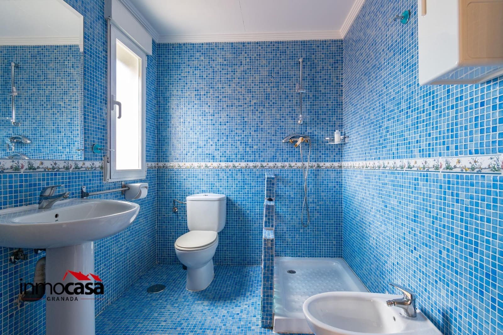 9 soveværelse Villa til salg i La Zubia med swimmingpool - € 799.000 (Ref: 8921285)