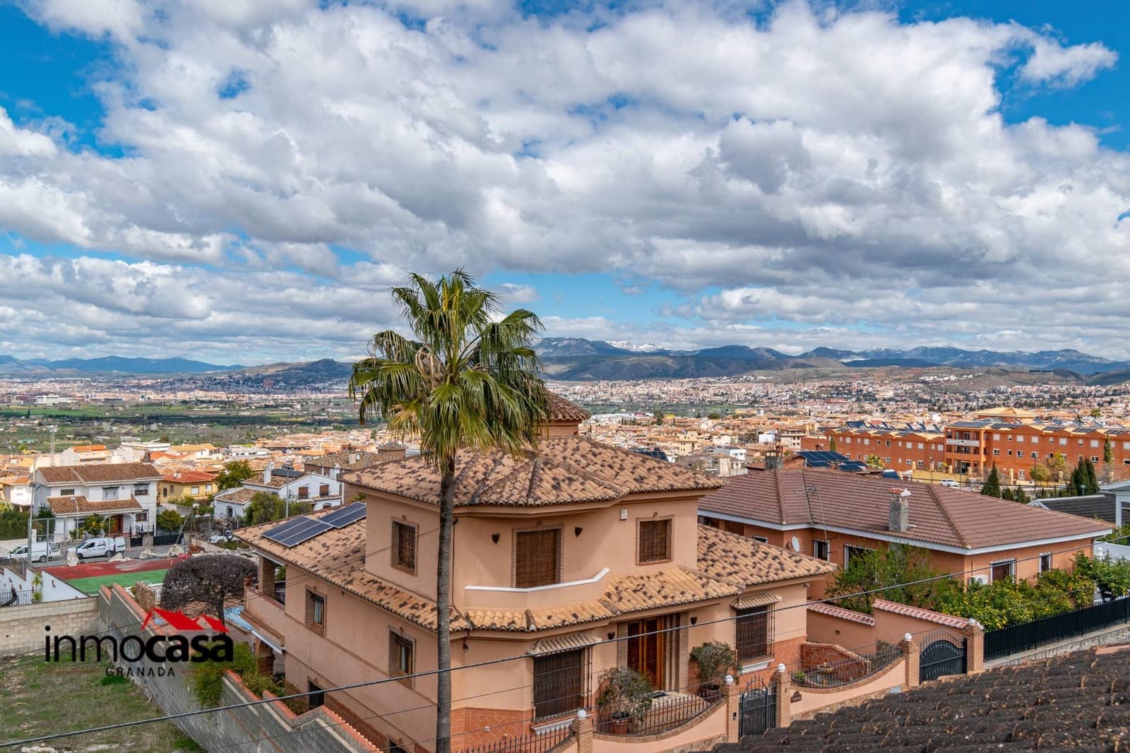 9 soveværelse Villa til salg i La Zubia med swimmingpool - € 799.000 (Ref: 8921285)