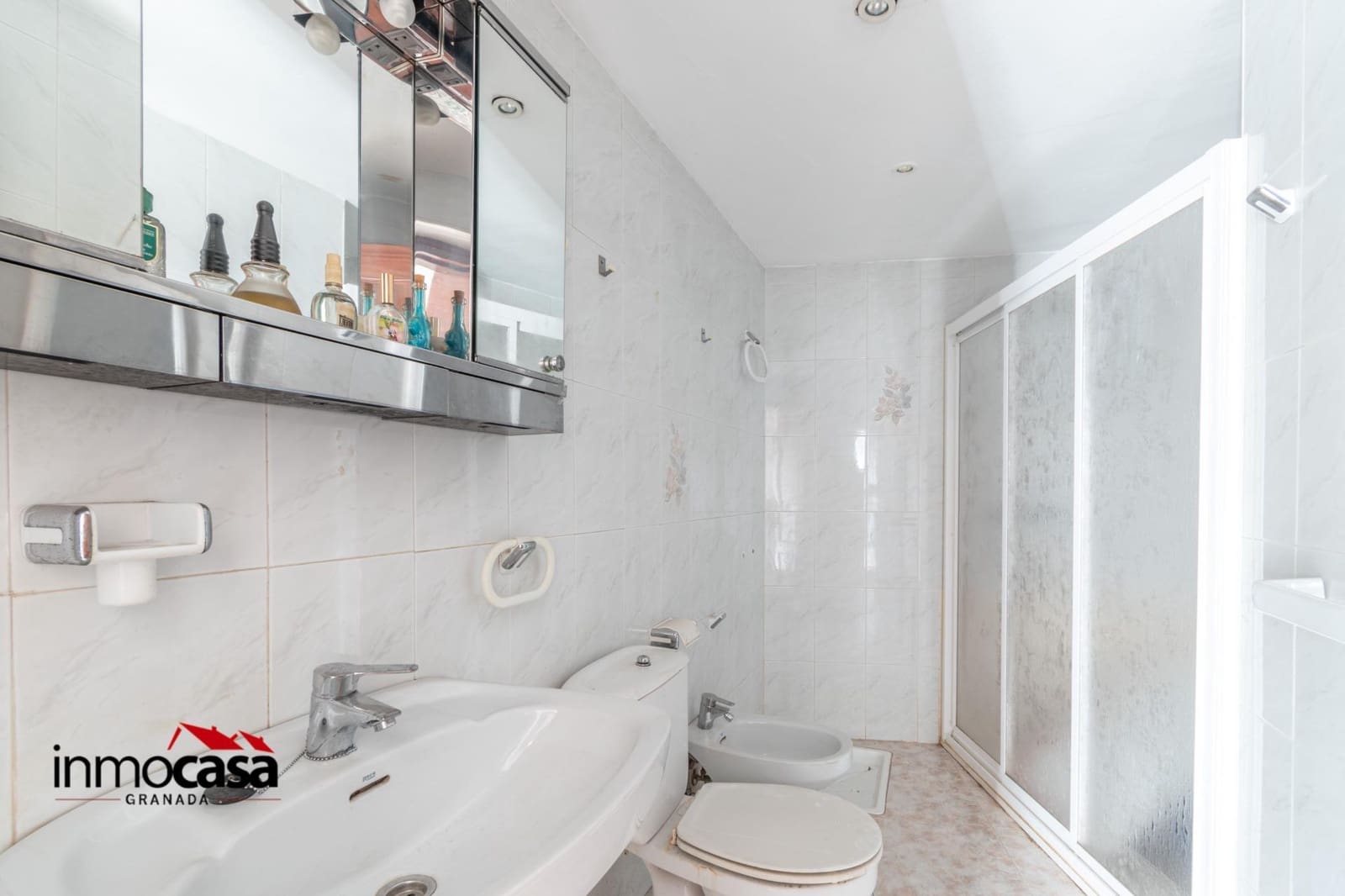 3 chambre Villa/Maison Mitoyenne à vendre à Montefrio - 40 000 € (Ref: 8926303)