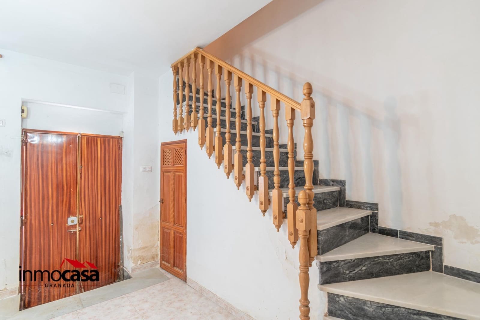 3 chambre Villa/Maison Mitoyenne à vendre à Montefrio - 40 000 € (Ref: 8926303)