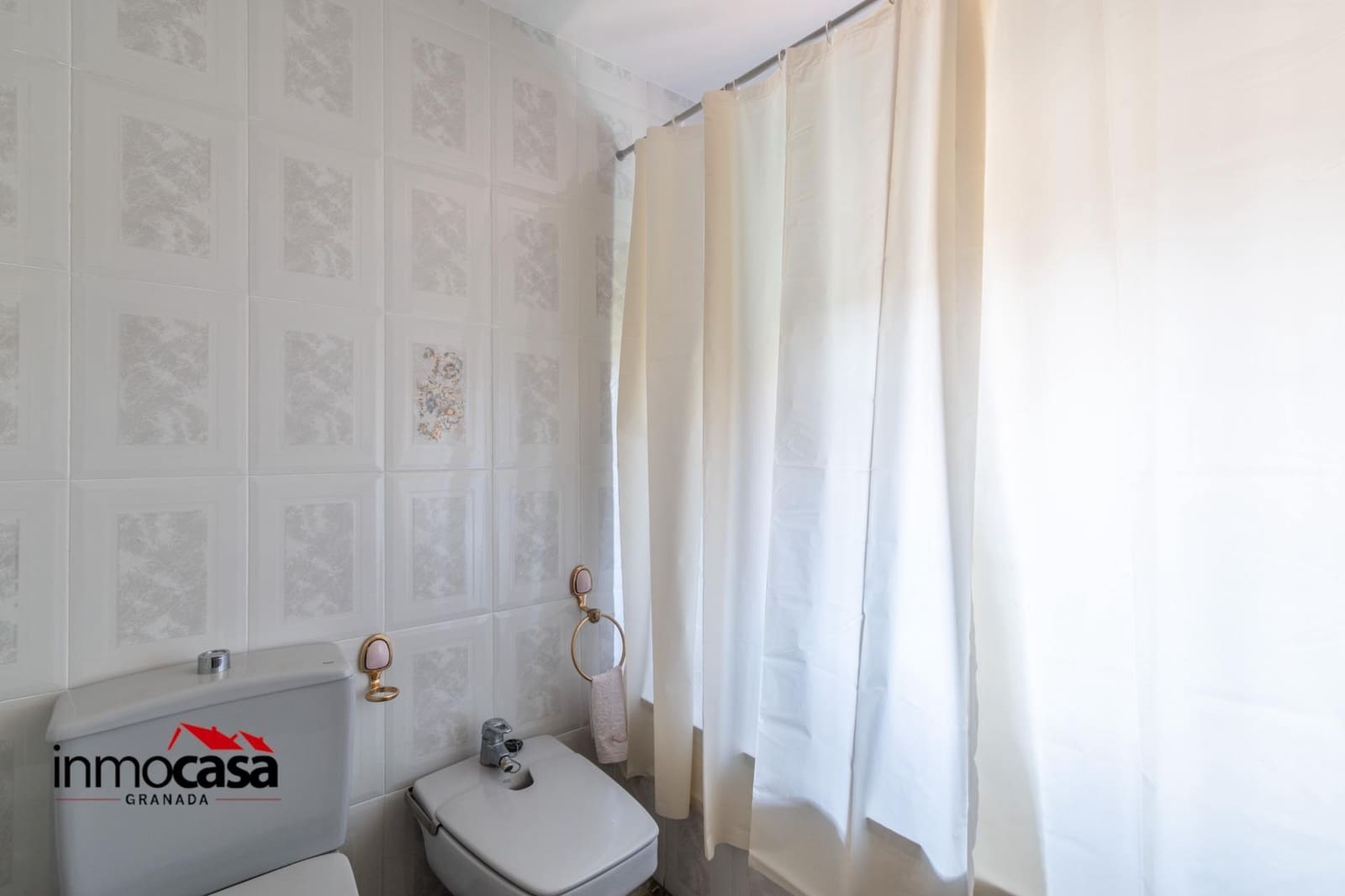 4 soveværelse Villa til salg i Gojar med swimmingpool - € 350.000 (Ref: 8926304)