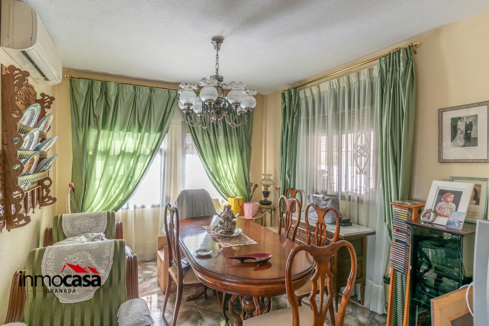 4 soveværelse Villa til salg i Gojar med swimmingpool - € 350.000 (Ref: 8926304)