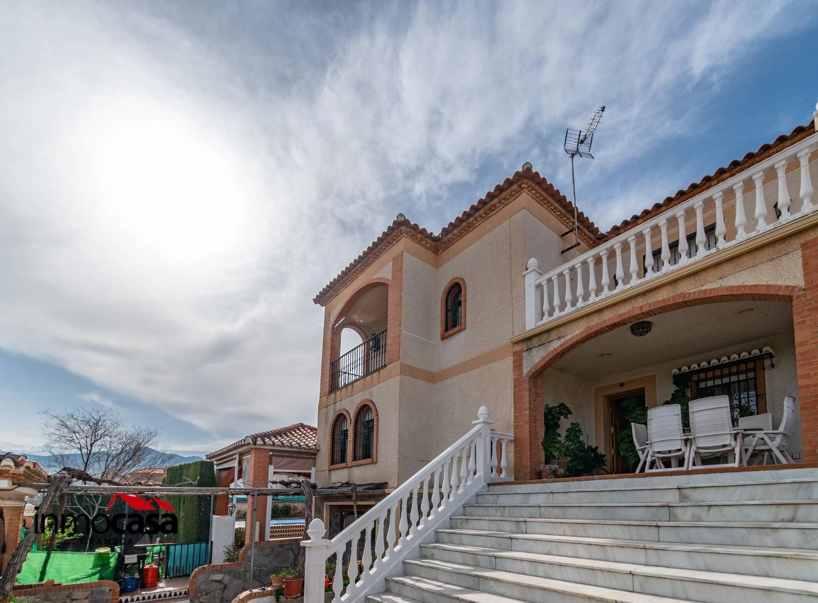 4 bedroom Villa for sale in Gojar with pool - € 320,000 (Ref: 8926304)