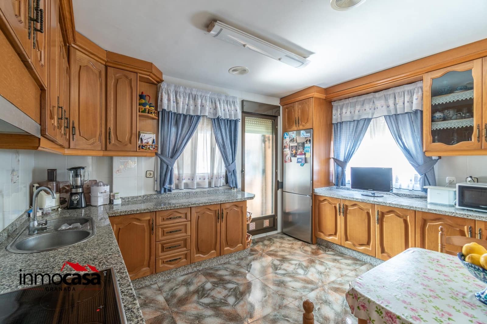 4 bedroom Villa for sale in Gojar with pool - € 320,000 (Ref: 8926304)