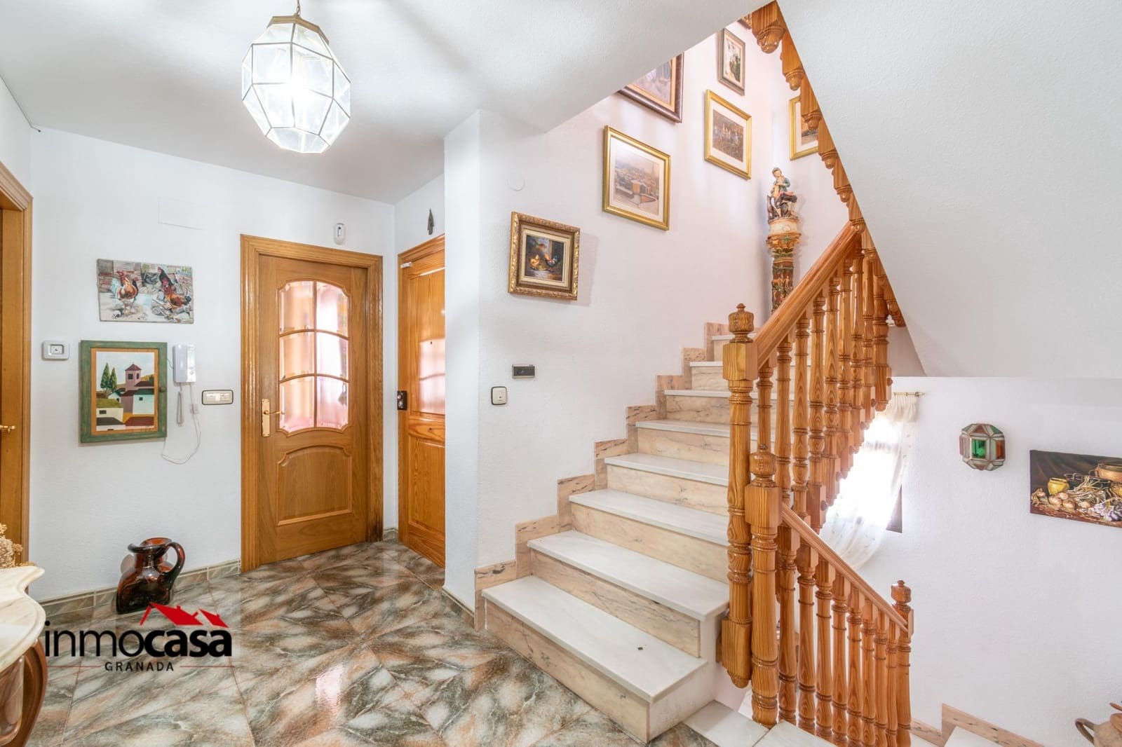 4 bedroom Villa for sale in Gojar with pool - € 320,000 (Ref: 8926304)