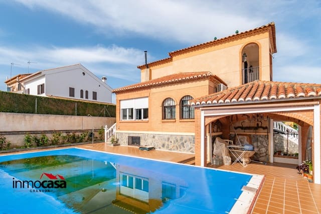 4 soveværelse Villa til salg i Gójar med swimmingpool - € 320.000 (Ref: 8926304)