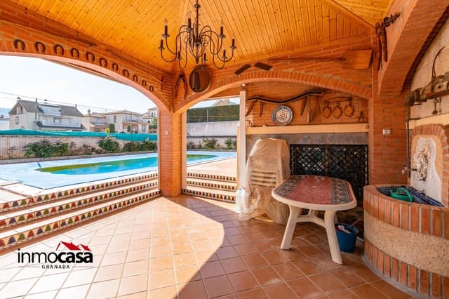4 soveværelse Villa til salg i Gójar med swimmingpool - € 320.000 (Ref: 8926304)