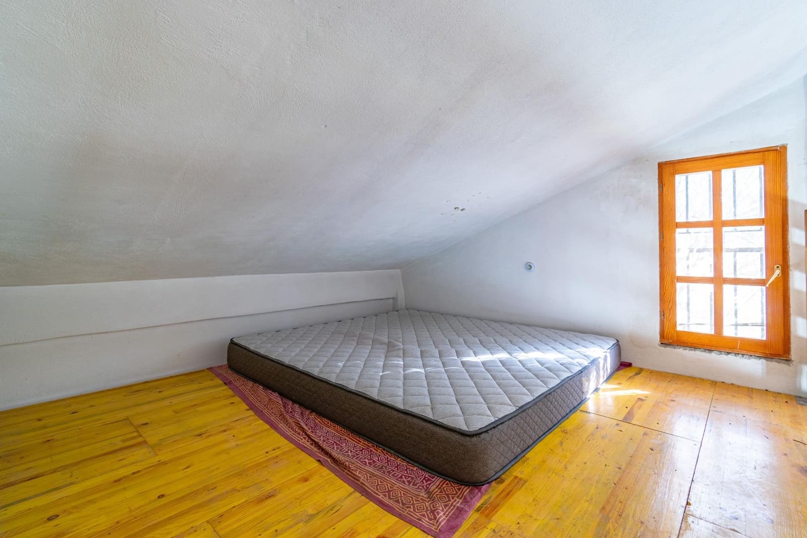 Ubebygd land til salgs i Dilar - € 139 500 (Ref: 8976278)