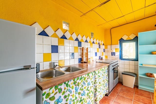 Mark till salu i Dílar - 139 500 € (Ref: 8976278)