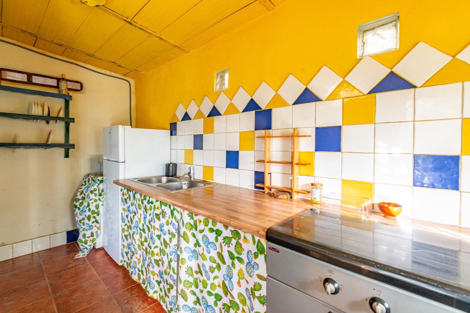 Ubebygd land til salgs i Dilar - € 139 500 (Ref: 8976278)