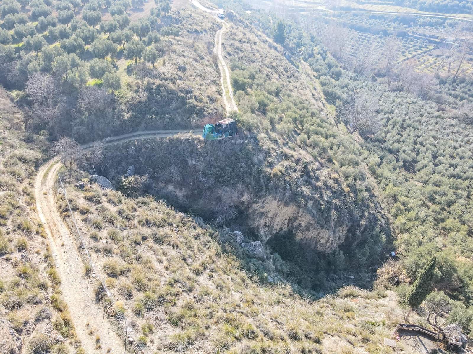 Ubebygd land til salgs i Dilar - € 139 500 (Ref: 8976278)