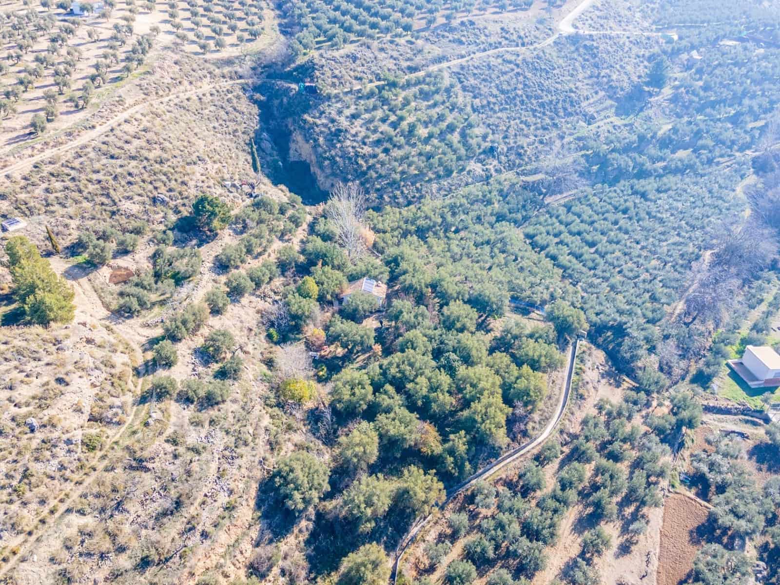 Ubebygd land til salgs i Dilar - € 139 500 (Ref: 8976278)