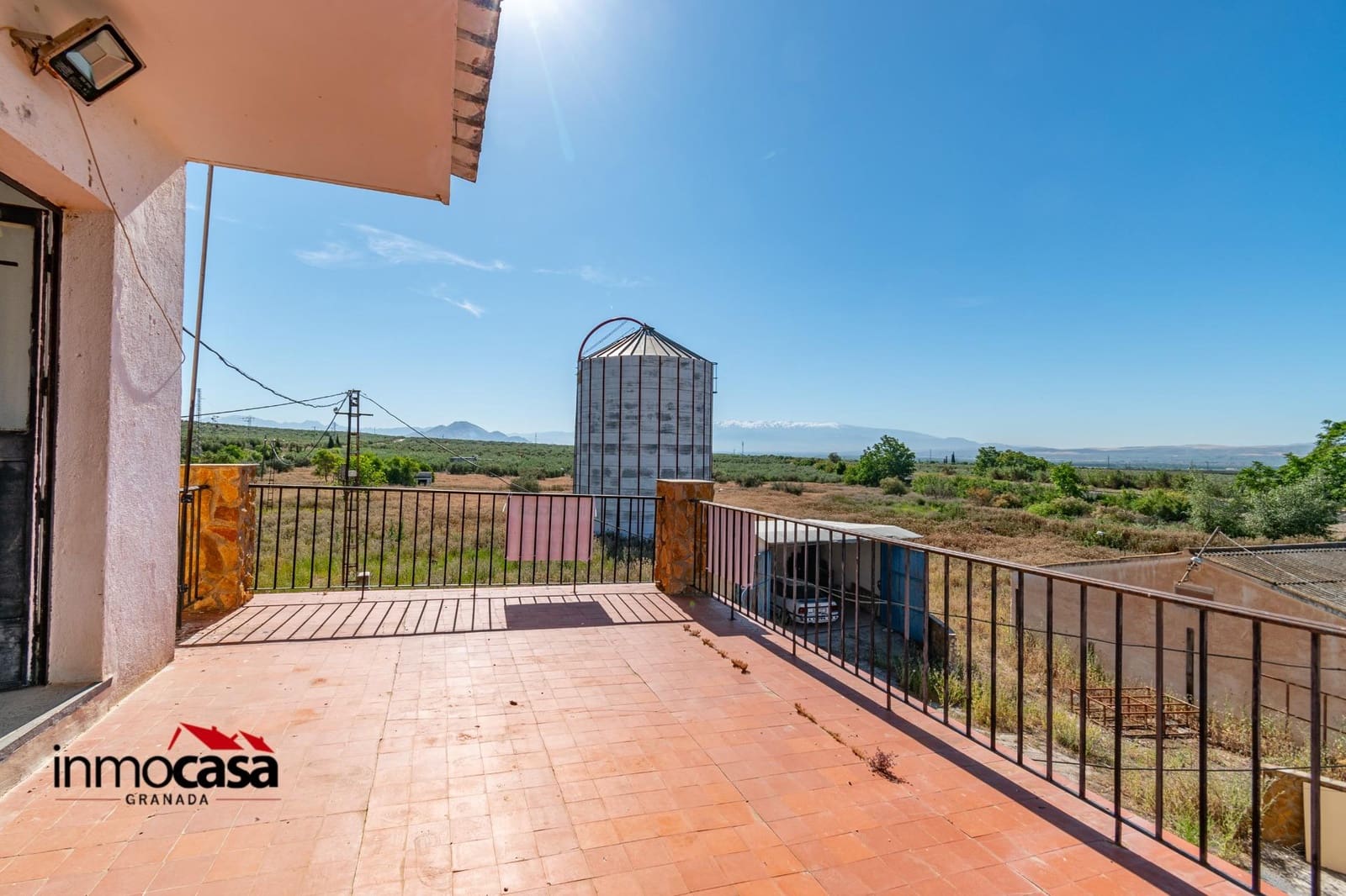 6 soveværelse Finca/Landehus til salg i Illora med garage - € 250.000 (Ref: 9007229)