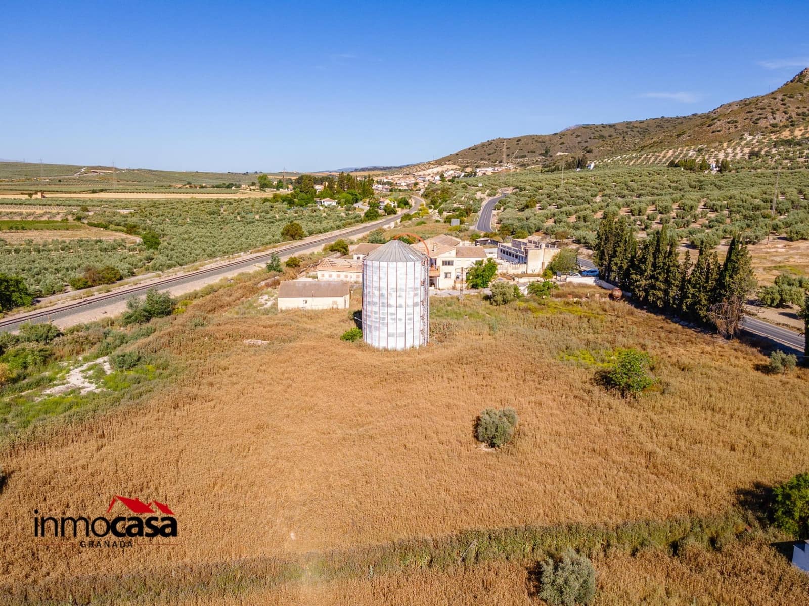 6 soveværelse Finca/Landehus til salg i Illora med garage - € 250.000 (Ref: 9007229)