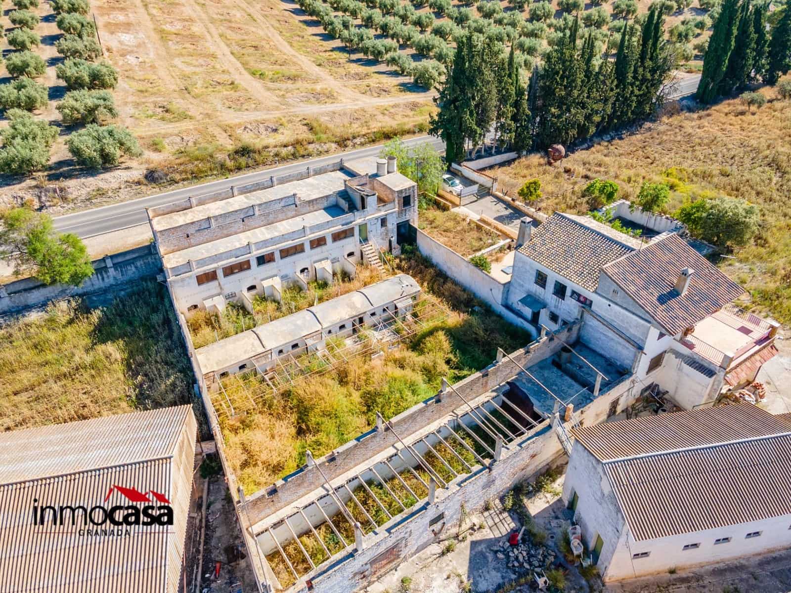 6 soveværelse Finca/Landehus til salg i Illora med garage - € 250.000 (Ref: 9007229)