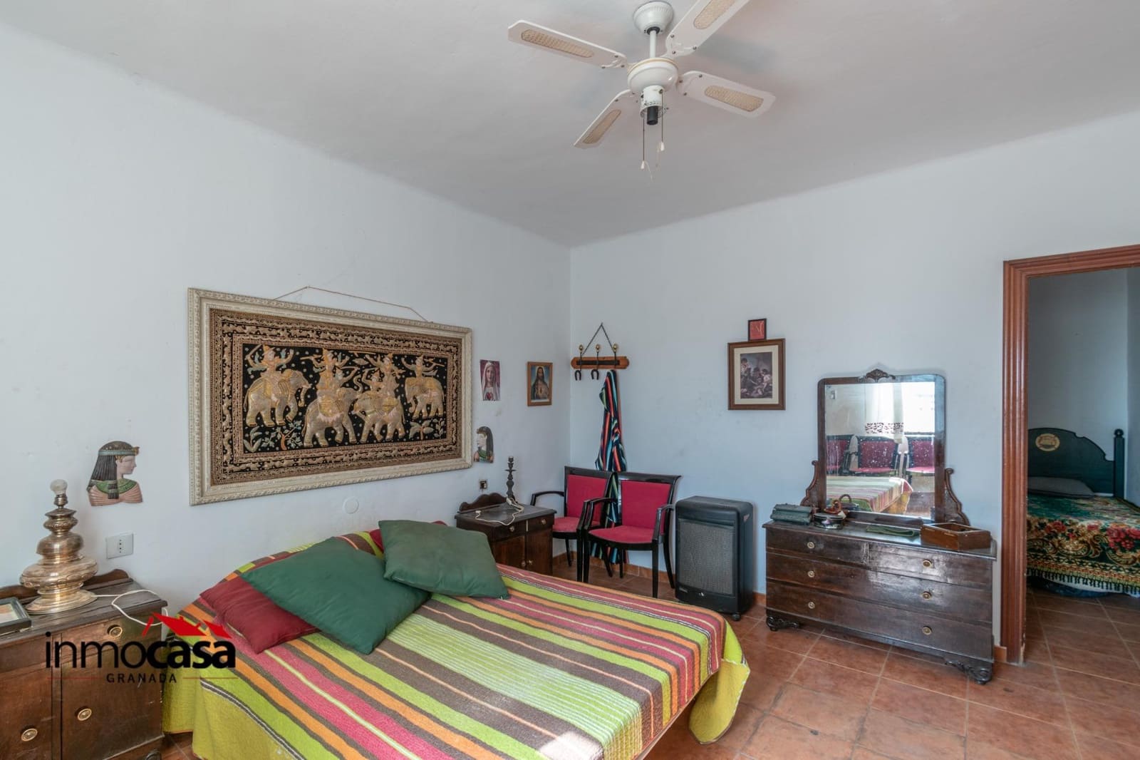 6 soveværelse Finca/Landehus til salg i Illora med garage - € 250.000 (Ref: 9007229)