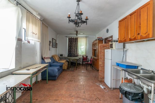 6 soveværelse Finca/Landehus til salg i Illora med garage - € 250.000 (Ref: 9007229)