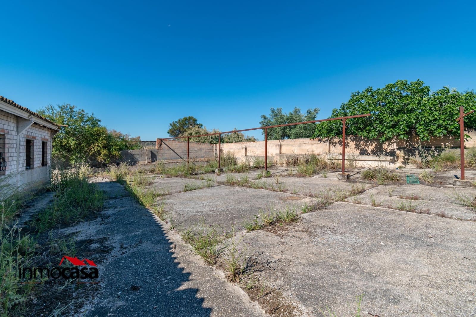 6 soveværelse Finca/Landehus til salg i Illora med garage - € 250.000 (Ref: 9007229)