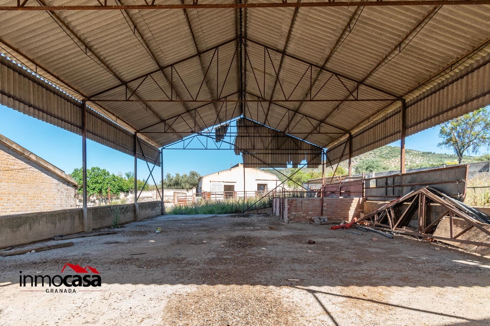 6 soveværelse Finca/Landehus til salg i Illora med garage - € 250.000 (Ref: 9007229)