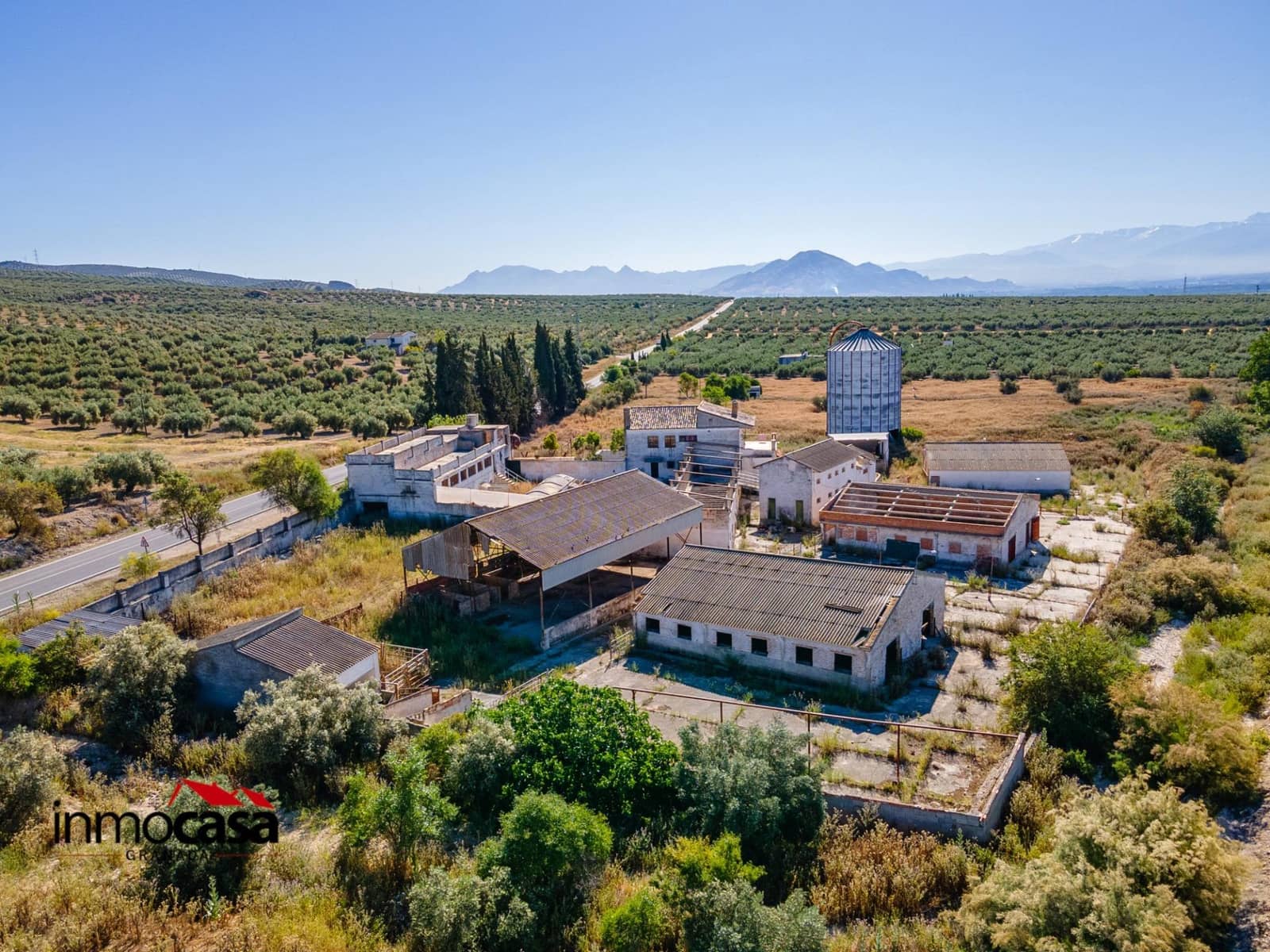 6 soveværelse Finca/Landehus til salg i Illora med garage - € 250.000 (Ref: 9007229)