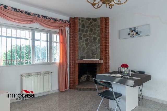 4 soveværelse Lejlighed til salg i Granada by med garage - € 170.000 (Ref: 9017163)