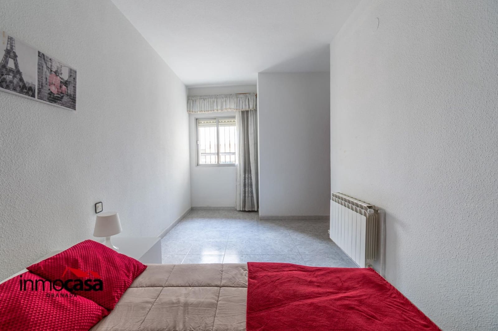 4 soveværelse Lejlighed til salg i Granada by med garage - € 170.000 (Ref: 9017163)