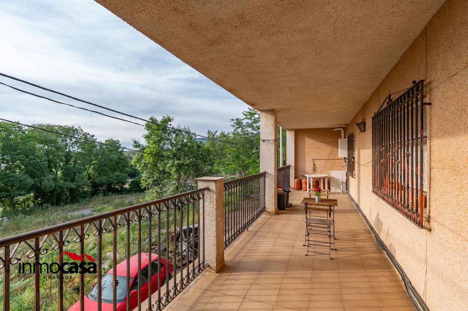 4 soveværelse Lejlighed til salg i Granada by med garage - € 170.000 (Ref: 9017163)