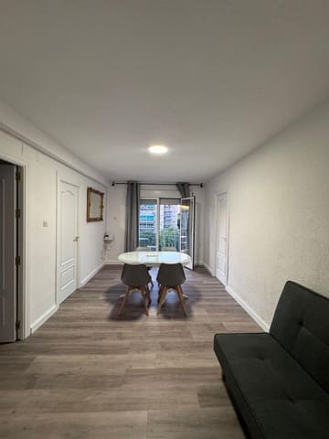 4 Zimmer Wohnung zu vermieten in Granada Stadt mit Garage - 1.200 € (Ref: 9099246)