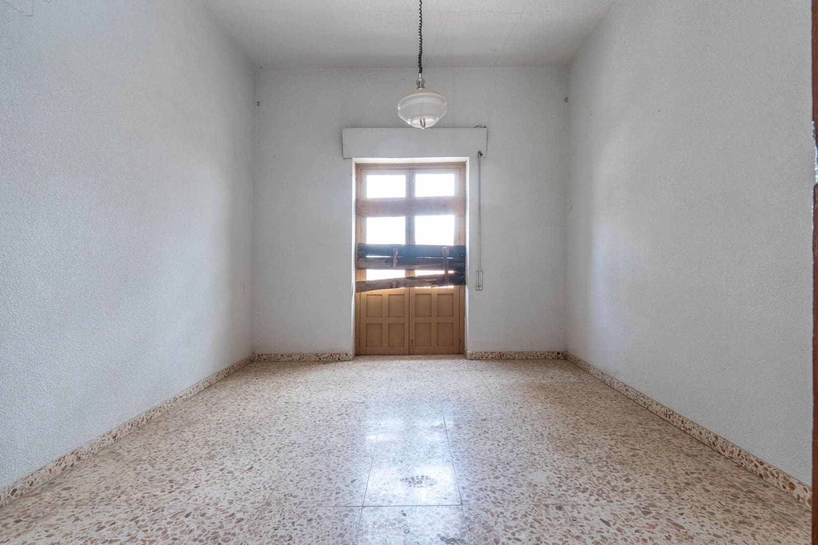 5 soveværelse Rækkehus til salg i Cullar Vega med garage - € 250.000 (Ref: 9103001)