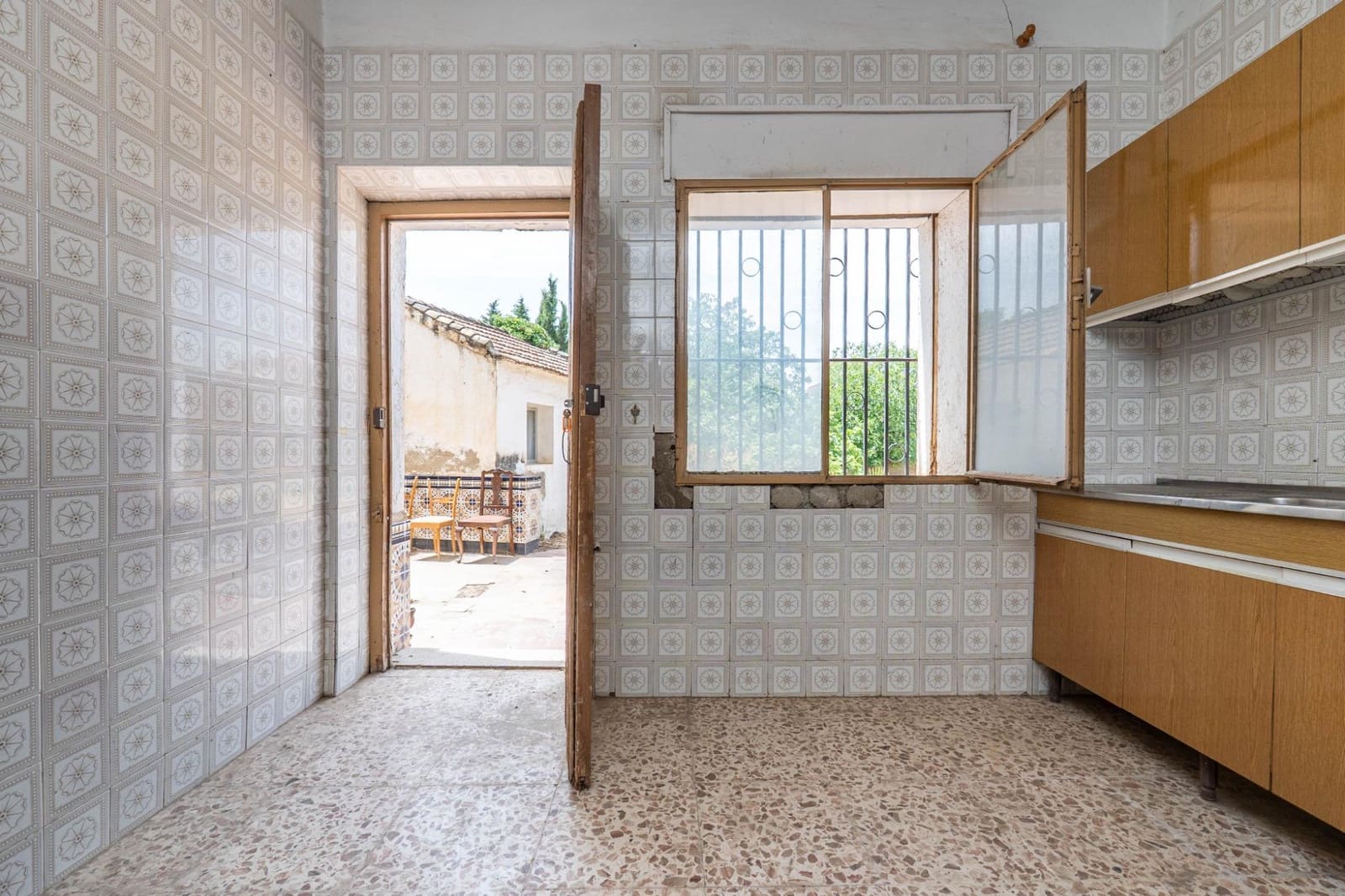 5 soveværelse Rækkehus til salg i Cullar Vega med garage - € 250.000 (Ref: 9103001)