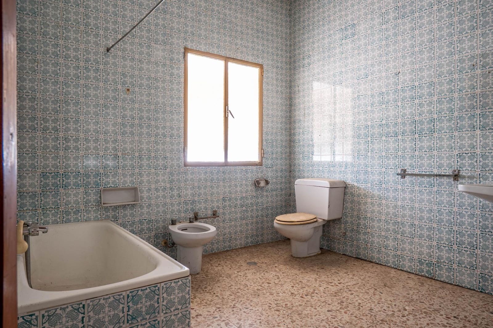 5 soveværelse Rækkehus til salg i Cullar Vega med garage - € 250.000 (Ref: 9103001)