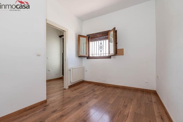 4 soverom Hus til salgs i Granada by med garasje - € 395 000 (Ref: 9103003)