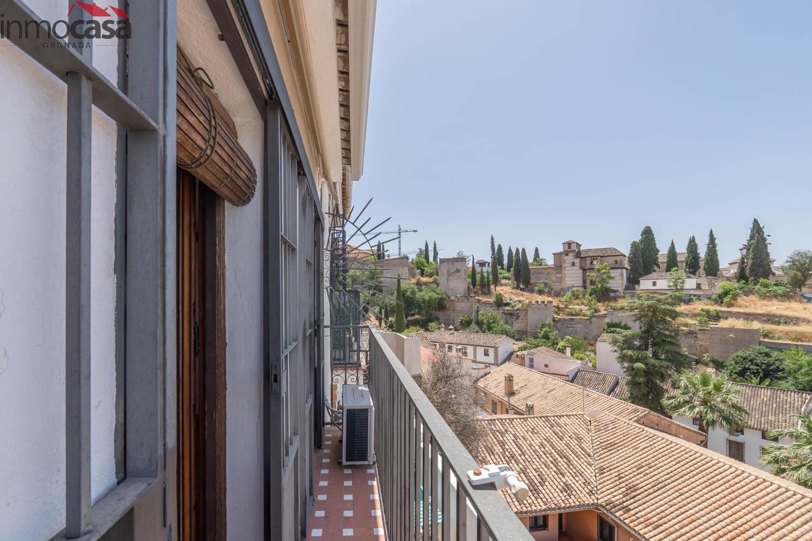 4 soverom Hus til salgs i Granada by med garasje - € 395 000 (Ref: 9103003)