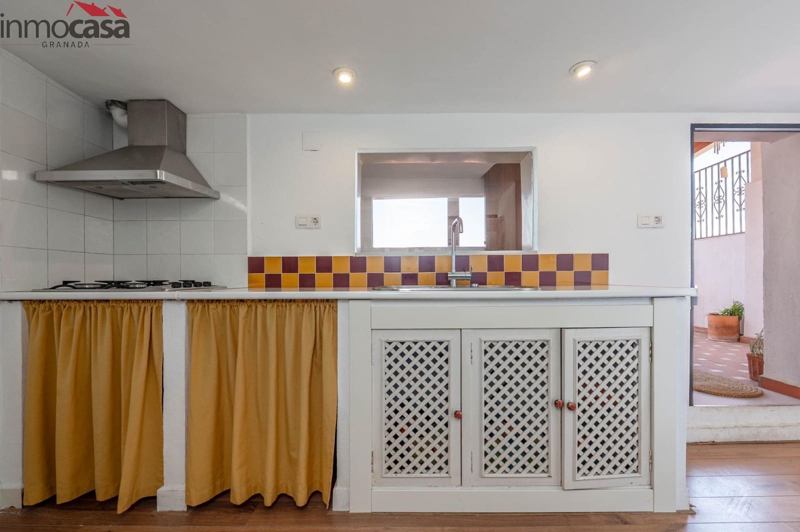 4 soverom Hus til salgs i Granada by med garasje - € 395 000 (Ref: 9103003)