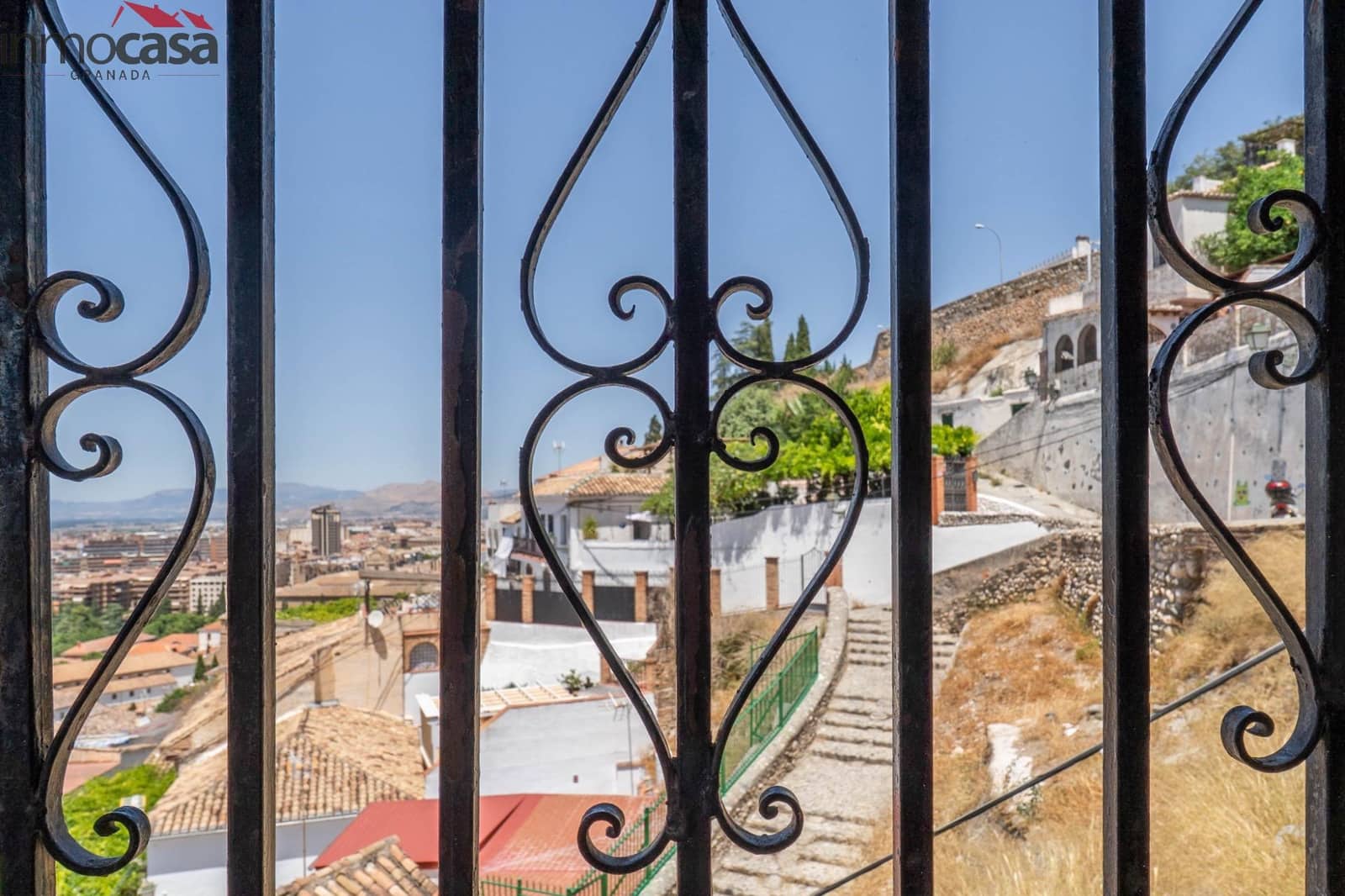 4 soverom Hus til salgs i Granada by med garasje - € 395 000 (Ref: 9103003)