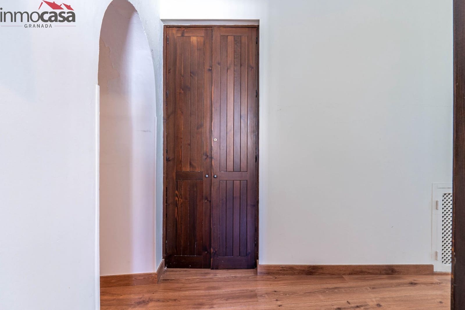 4 soverom Hus til salgs i Granada by med garasje - € 395 000 (Ref: 9103003)