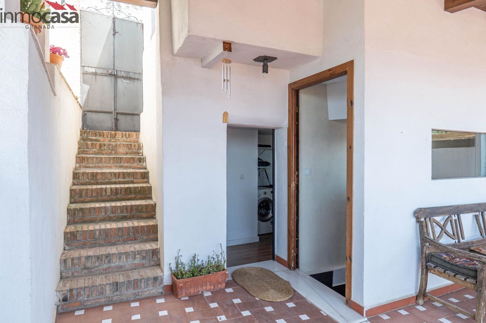 4 soverom Hus til salgs i Granada by med garasje - € 395 000 (Ref: 9103003)