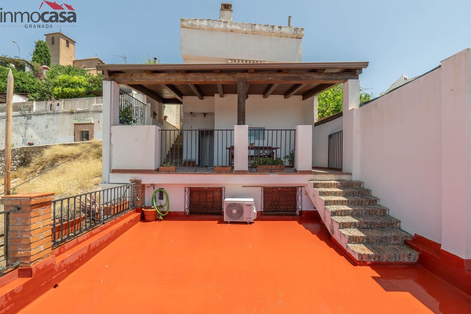 4 soverom Hus til salgs i Granada by med garasje - € 395 000 (Ref: 9103003)