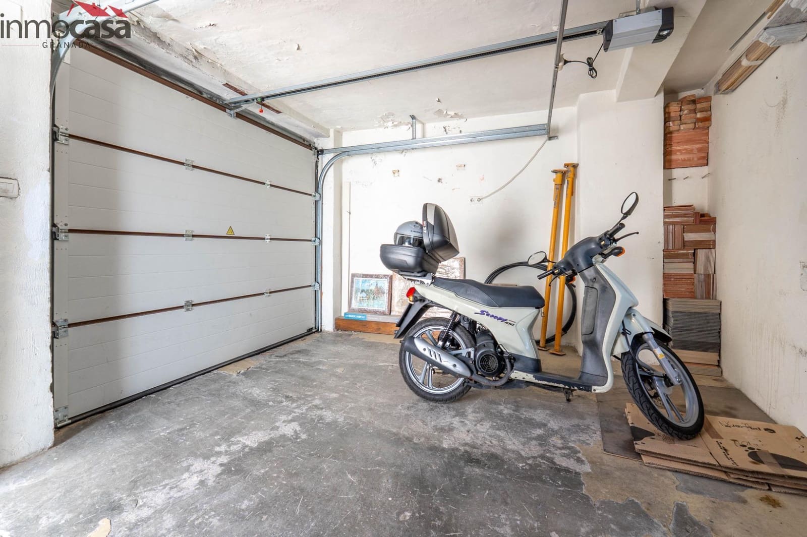 4 soverom Hus til salgs i Granada by med garasje - € 395 000 (Ref: 9103003)