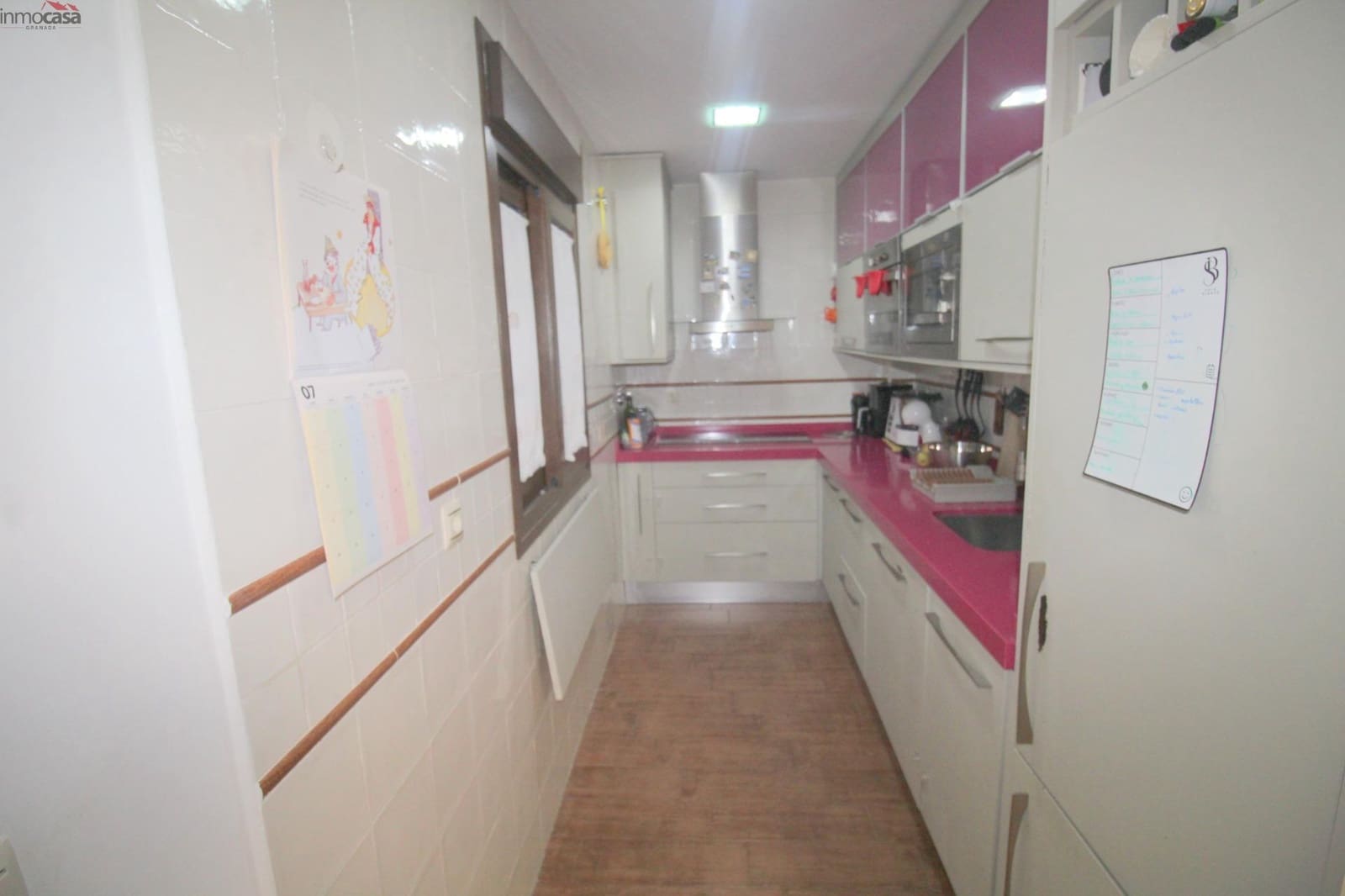 2 quarto Apartamento para arrendar em Churriana de la Vega com garagem - 650 € (Ref: 9112452)