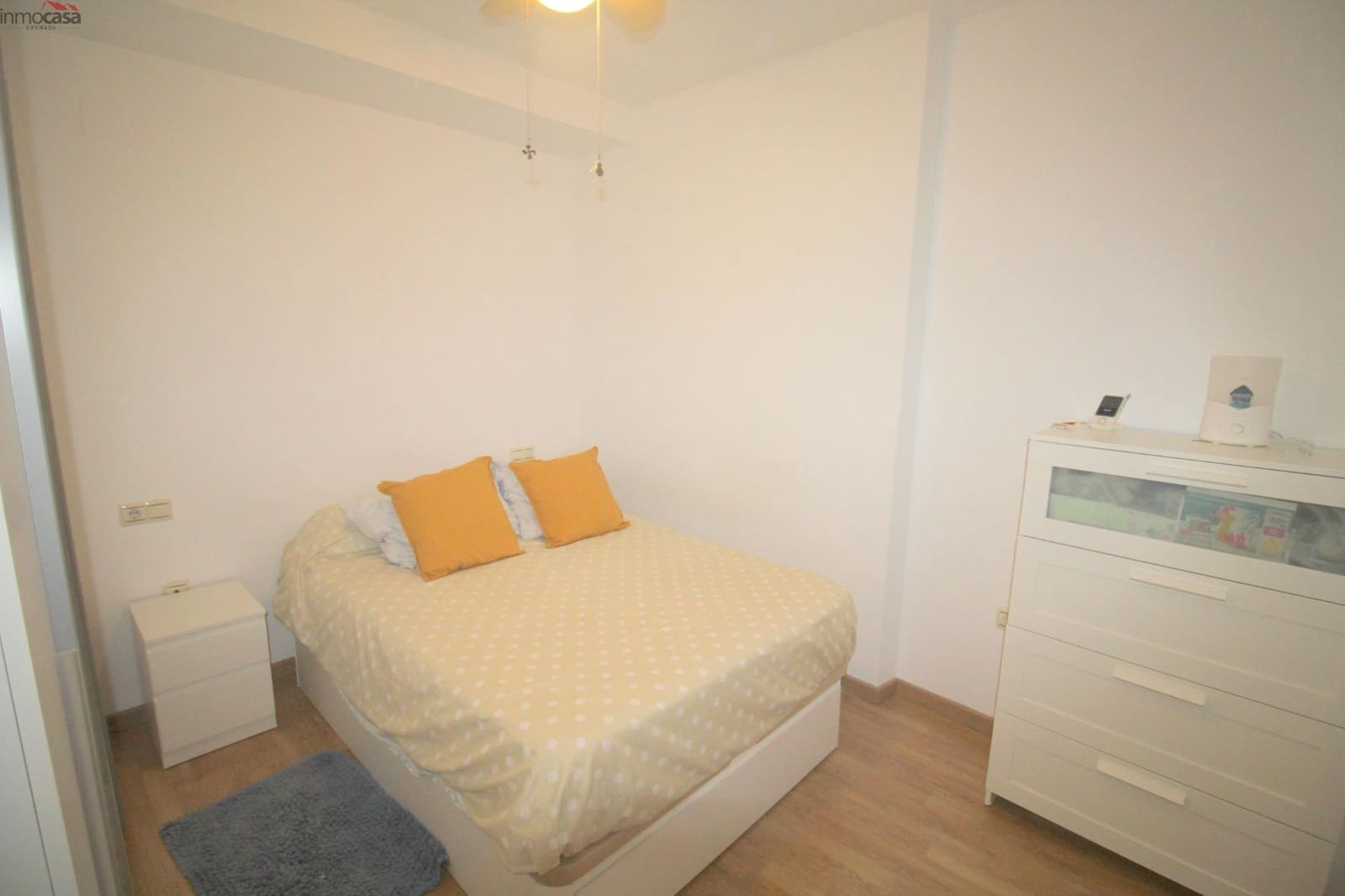 2 quarto Apartamento para arrendar em Churriana de la Vega com garagem - 650 € (Ref: 9112452)