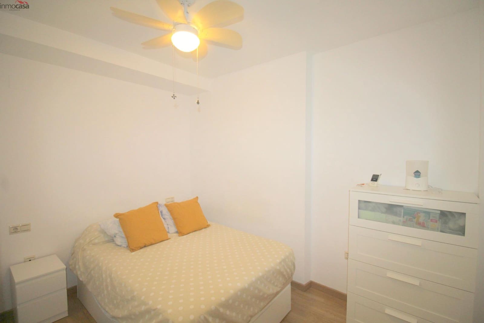 2 quarto Apartamento para arrendar em Churriana de la Vega com garagem - 650 € (Ref: 9112452)