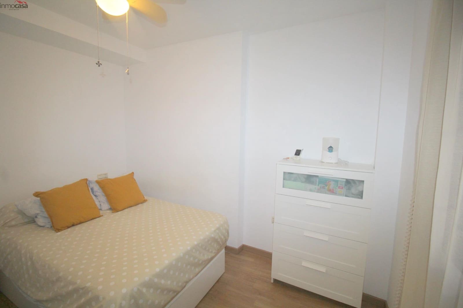 2 quarto Apartamento para arrendar em Churriana de la Vega com garagem - 650 € (Ref: 9112452)