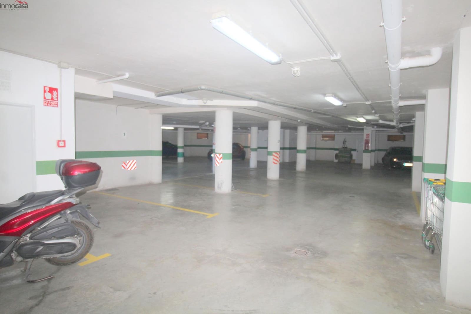 2 quarto Apartamento para arrendar em Churriana de la Vega com garagem - 650 € (Ref: 9112452)