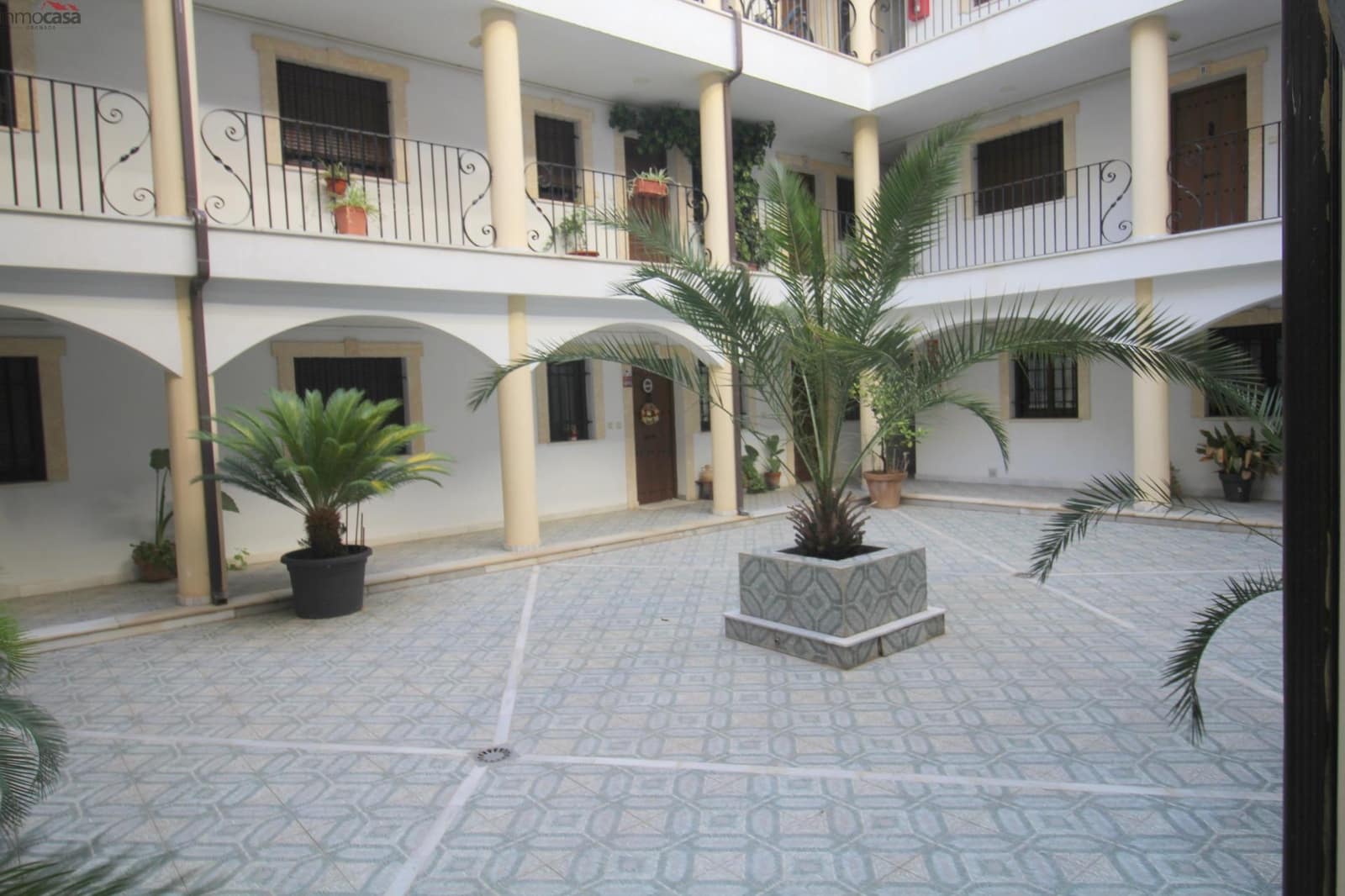 2 quarto Apartamento para arrendar em Churriana de la Vega com garagem - 650 € (Ref: 9112452)