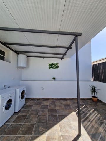 Appartement de 2 chambres à louer à Campus de la Salud, Grenade ville - 370 € (Ref: 9114256)