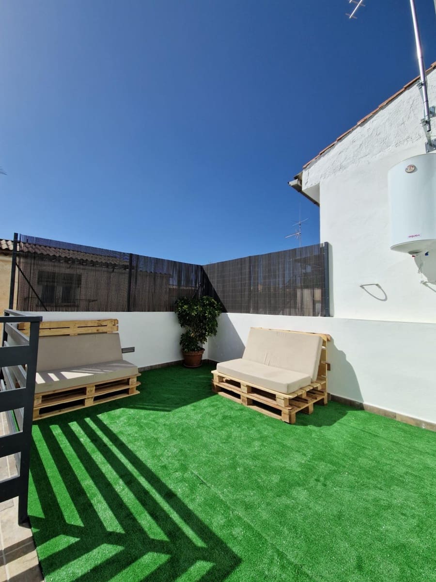 2 soveværelse Lejlighed til leje i Granada by - € 370 (Ref: 9114256)